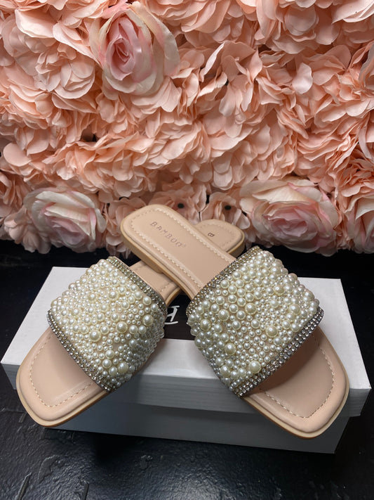Bamboo Pearl Flat Sandals