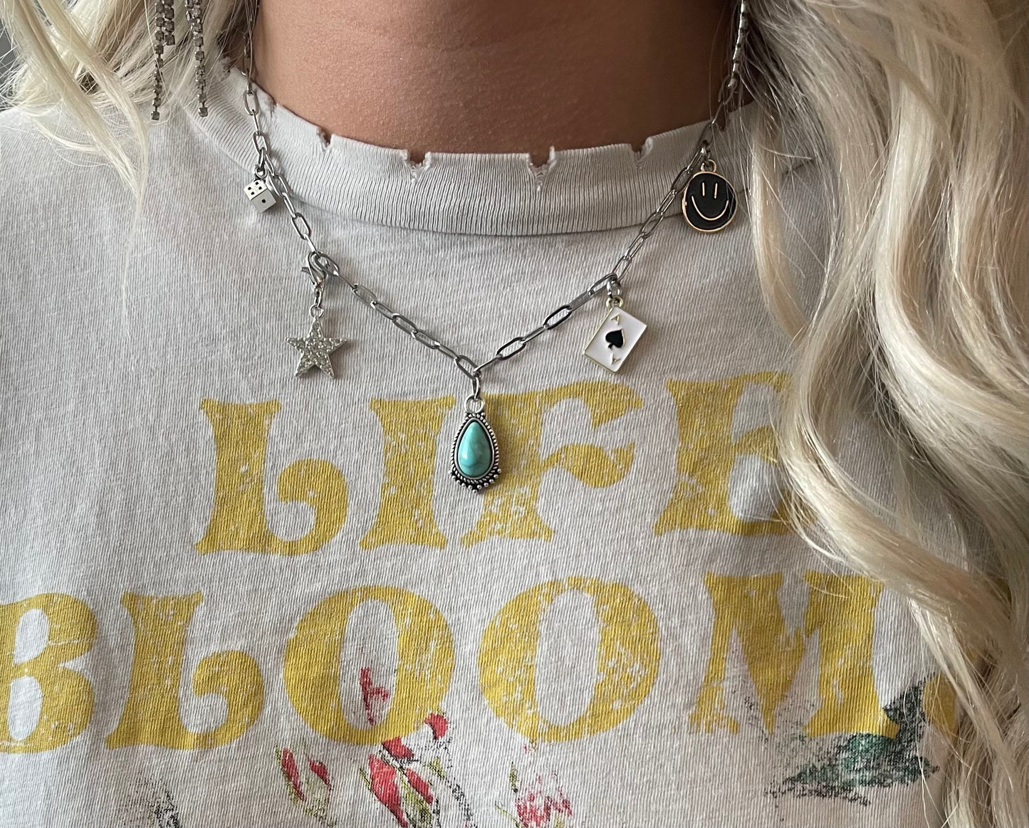 Charm Bar
